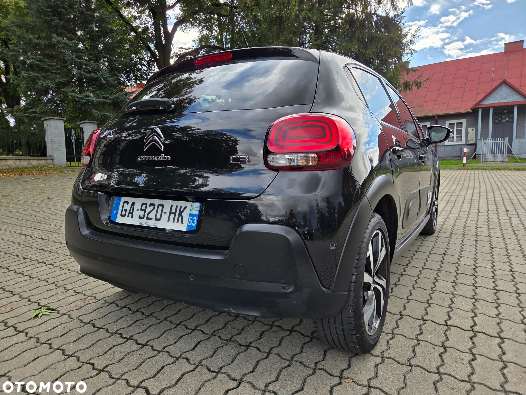 Citroën C3 1.2 PureTech GPF Shine S&S EAT6 - 17