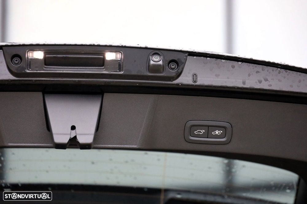 Volvo XC 40 2.0 B3 Core - 4