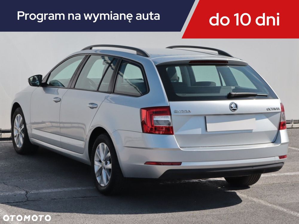 Skoda Octavia - 6