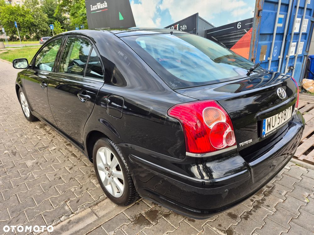 Toyota Avensis 1.8 VVT-i Sol - 7