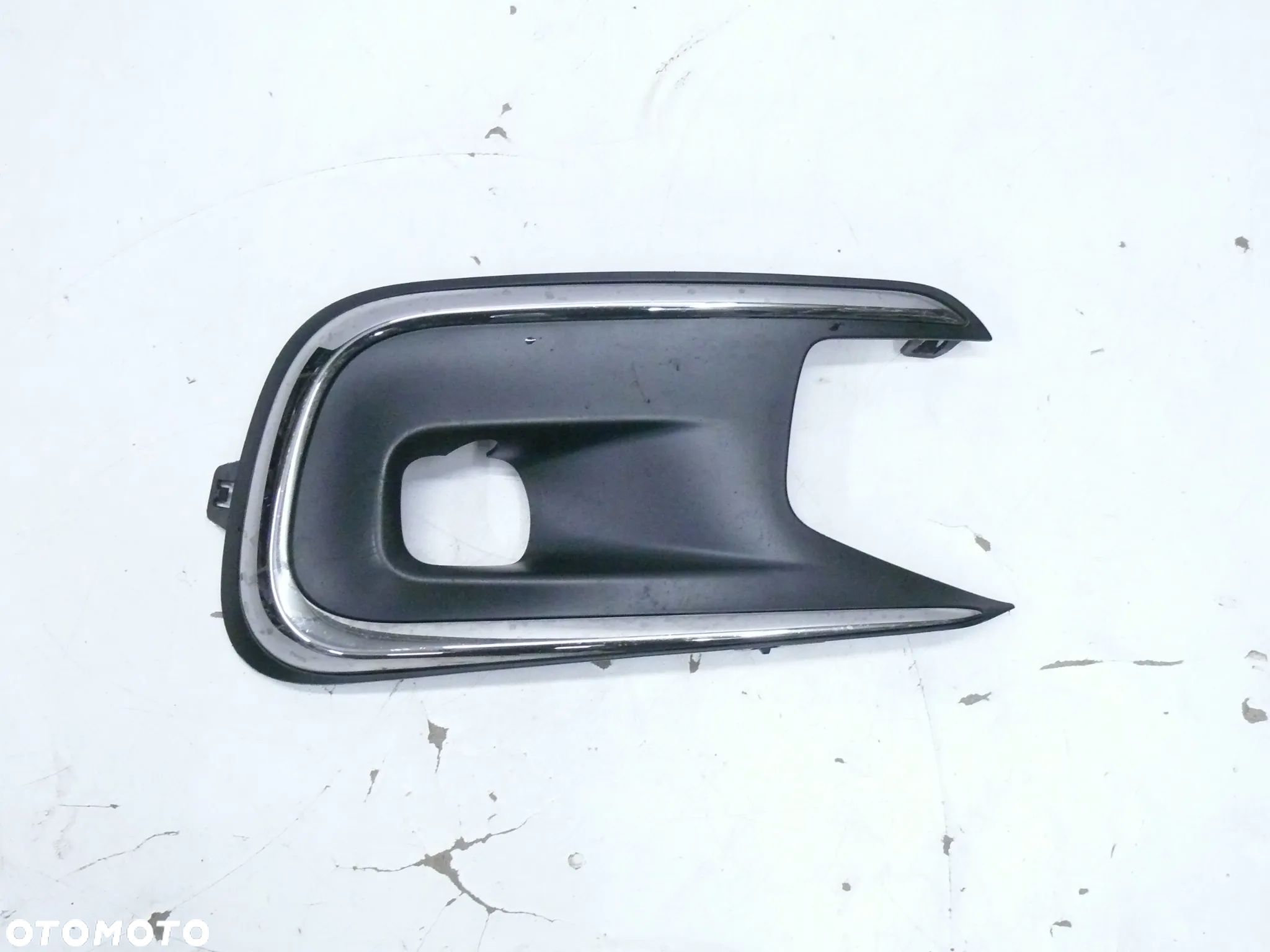 CITROEN C4 PICASSO II LIFT KRATKA ZDERZAKA PRAWA - 1