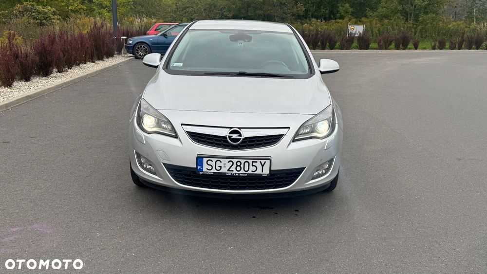Opel Astra - 2