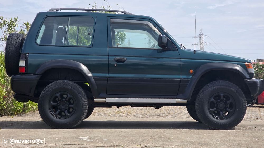 Mitsubishi Pajero 2.5 TD GLX - 4