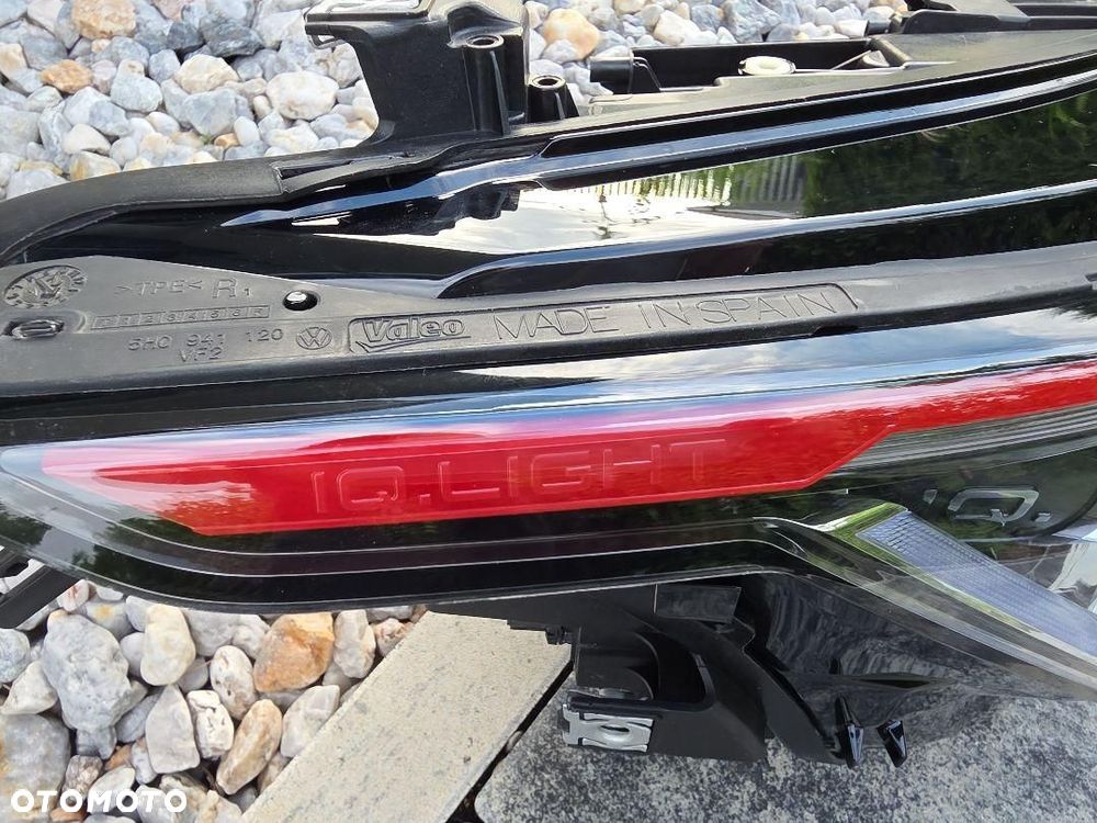 VW GOLF 8 VIII 5H1 GTI Lampa prawa przód Full Led Matrix IQ 5H1941060Q - 5