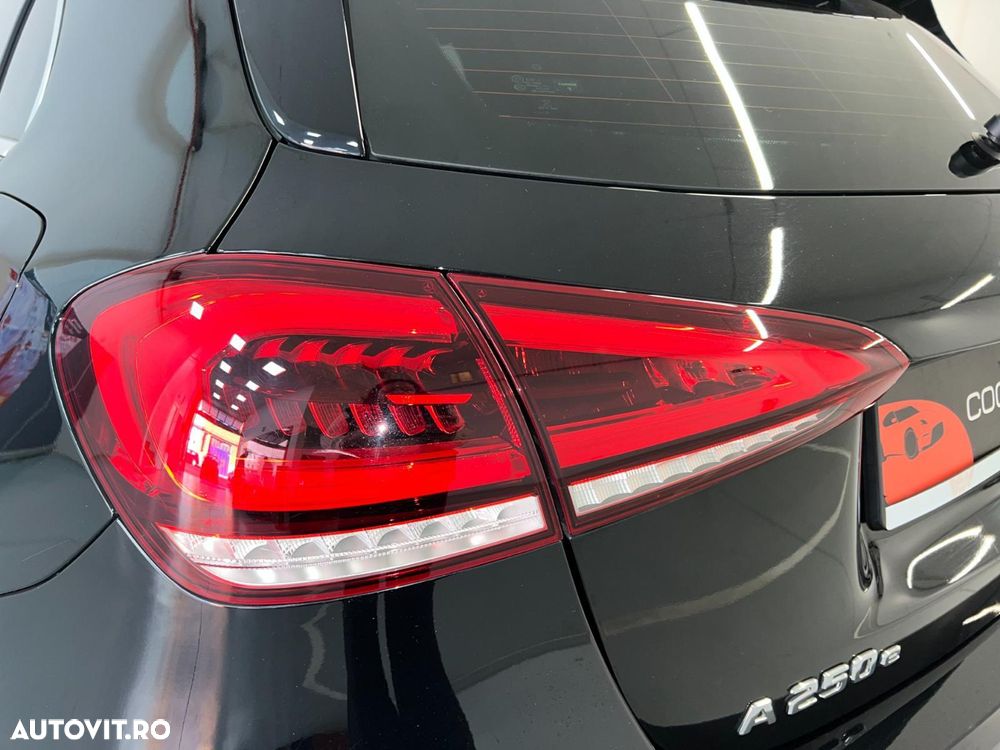 Mercedes-Benz A 250 - 39