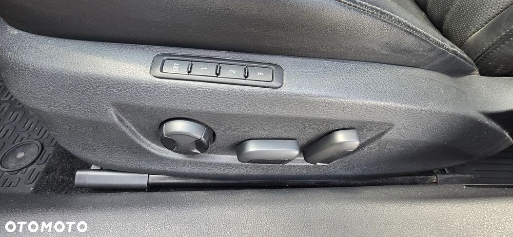 Skoda Superb 2.0 TSI 4x4 L&K DSG - 9