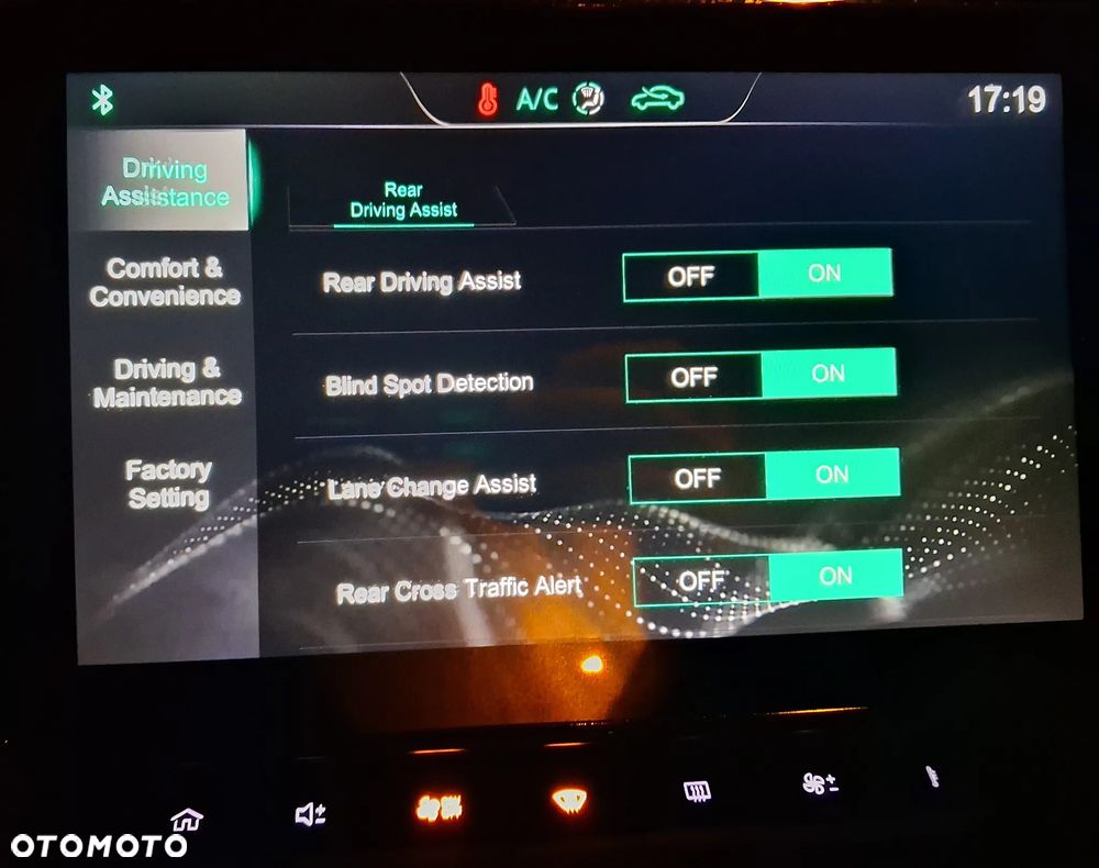 MG ZS 1.5 VTi-Tech Excite - 25