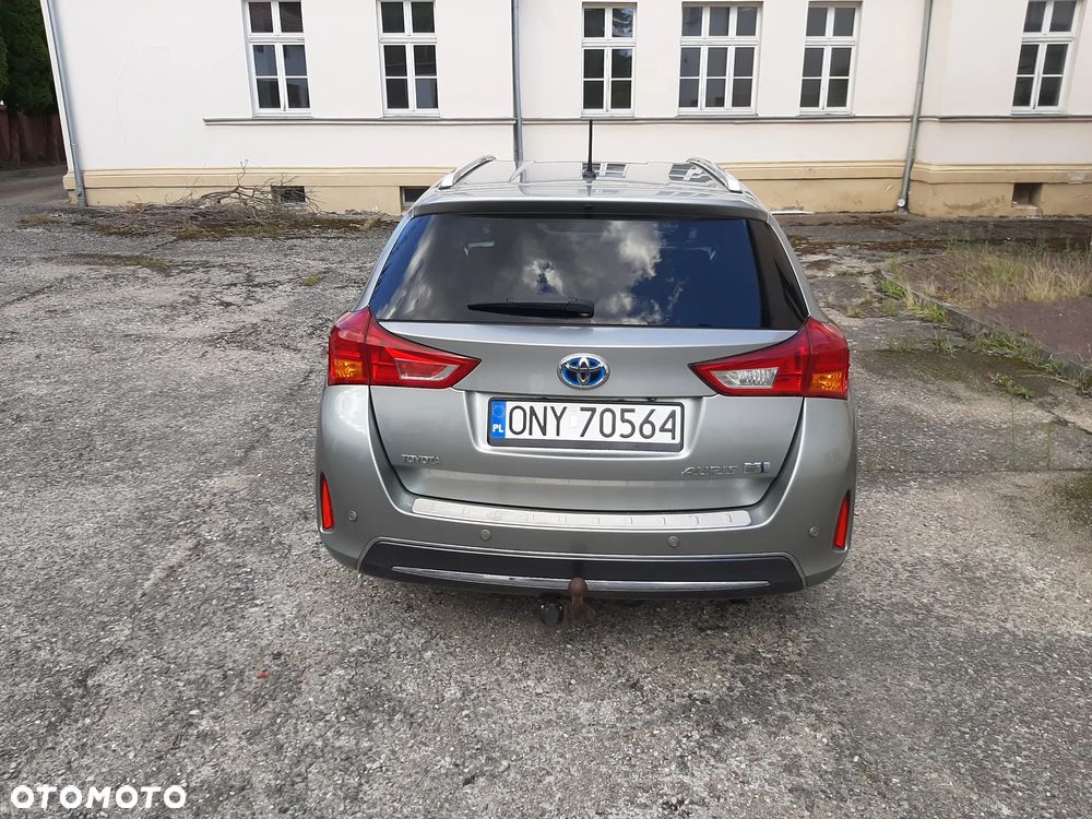 Toyota Auris - 5