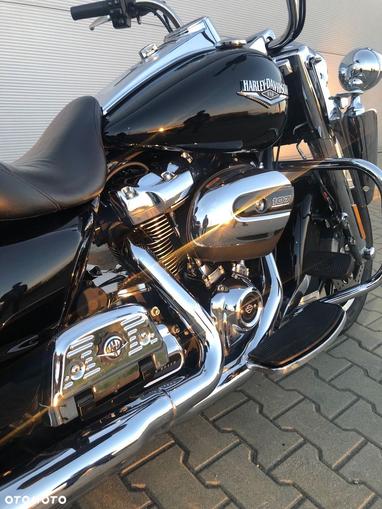 Harley-Davidson Touring Road King - 14