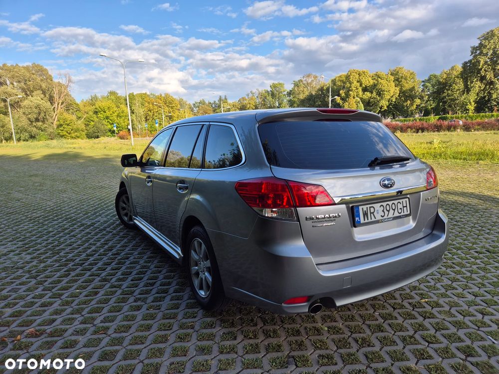 Subaru Legacy 2.0R Comfort - 8