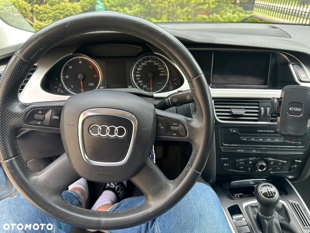 Audi A4 Limousine 2.0 TDI DPF Ambition - 13