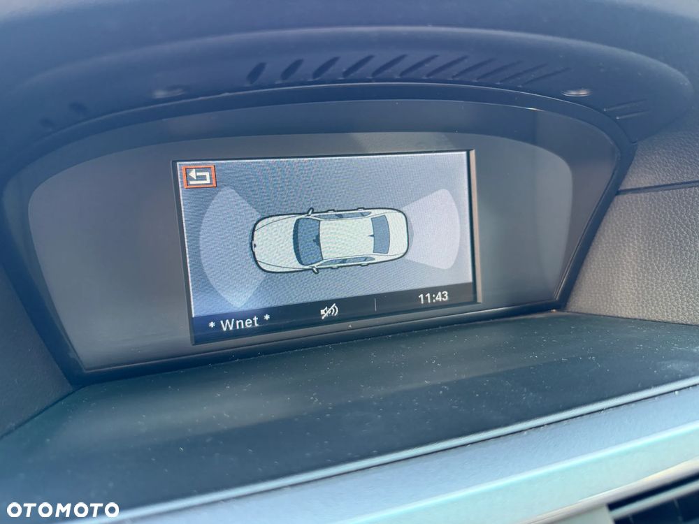 BMW Seria 5 - 16