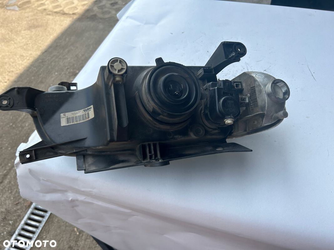 PEUGEOT PARTNER I LAMPA LEWY PRZÓD - 5
