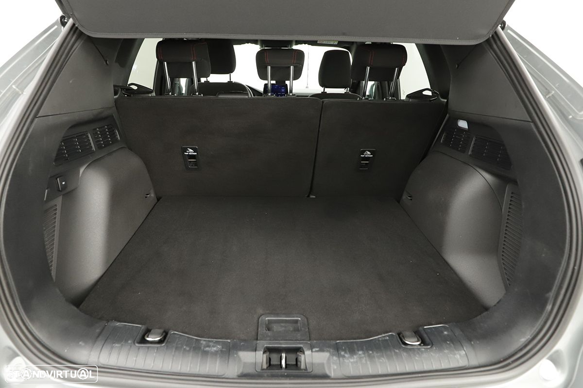 Ford Kuga 1.5 TDCi EcoBlue ST-Line - 24