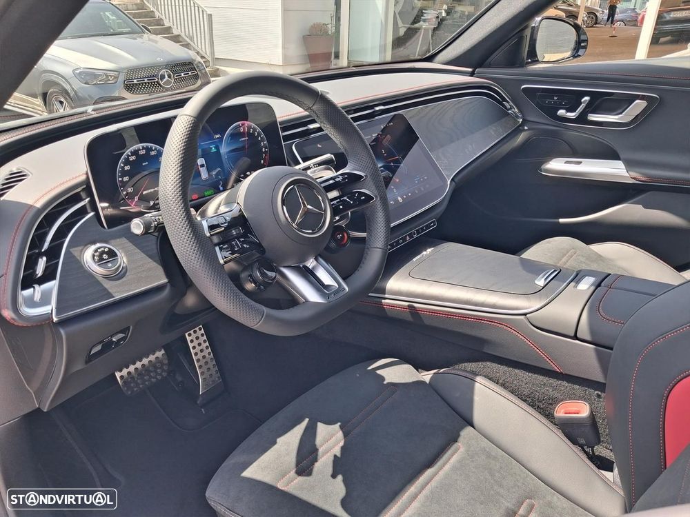 Mercedes-Benz E 53 AMG Hybrid 4Matic+ - 11