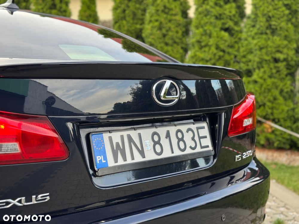 Lexus IS 250 Sport - 3