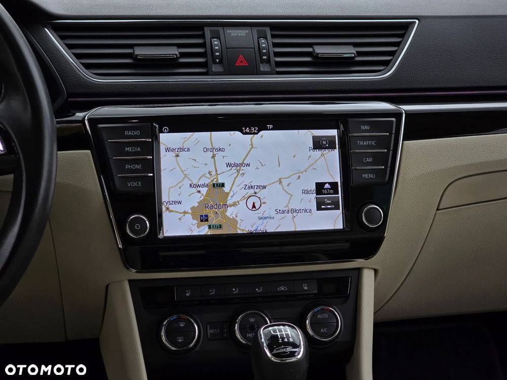 Skoda Superb Combi 2.0 TDI L&K - 20