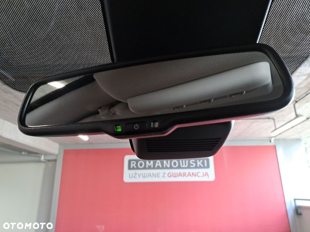 Nissan Qashqai 1.3 DIG-T N-Connecta DCT - 31