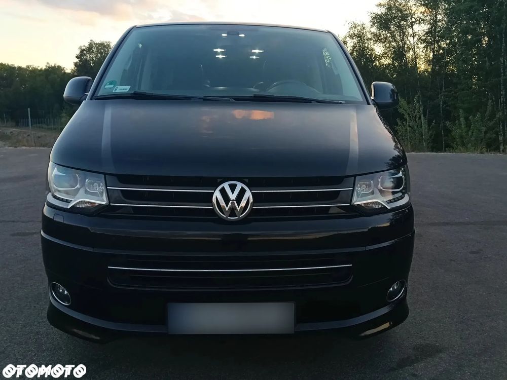 Volkswagen Multivan - 13