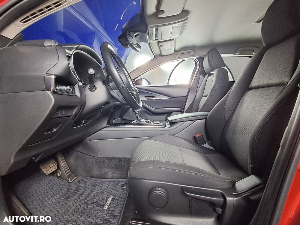 Mazda CX-30 - 11