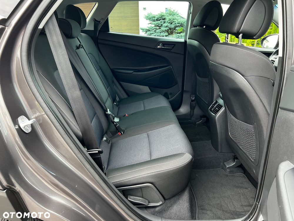 Hyundai Tucson blue 1.6 GDi 2WD Navi - 28