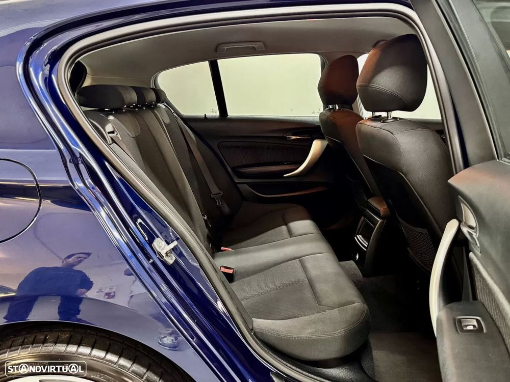 BMW 116 d Line Sport - 42