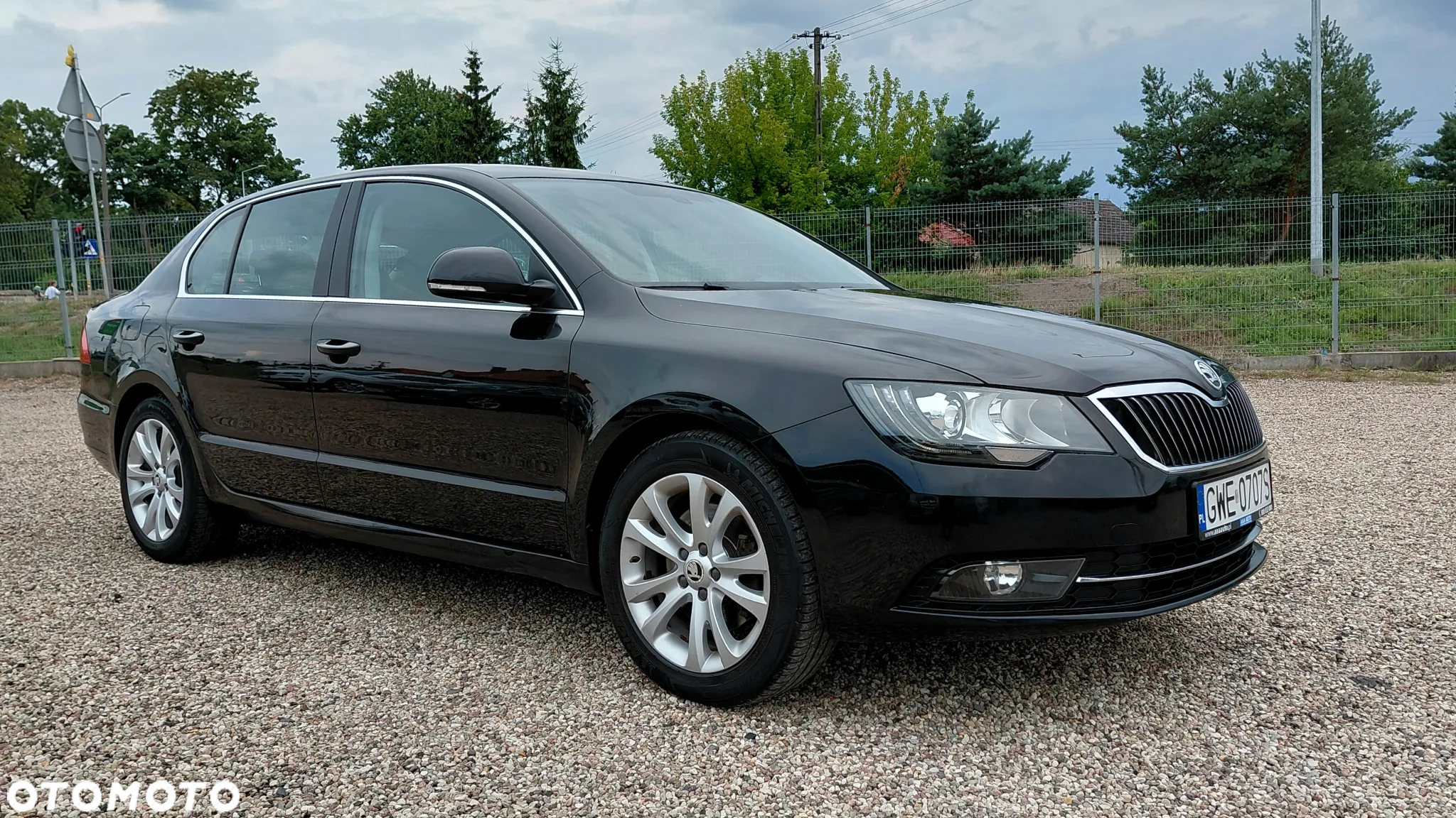 Skoda Superb 2.0 TSI Ambition DSG - 9