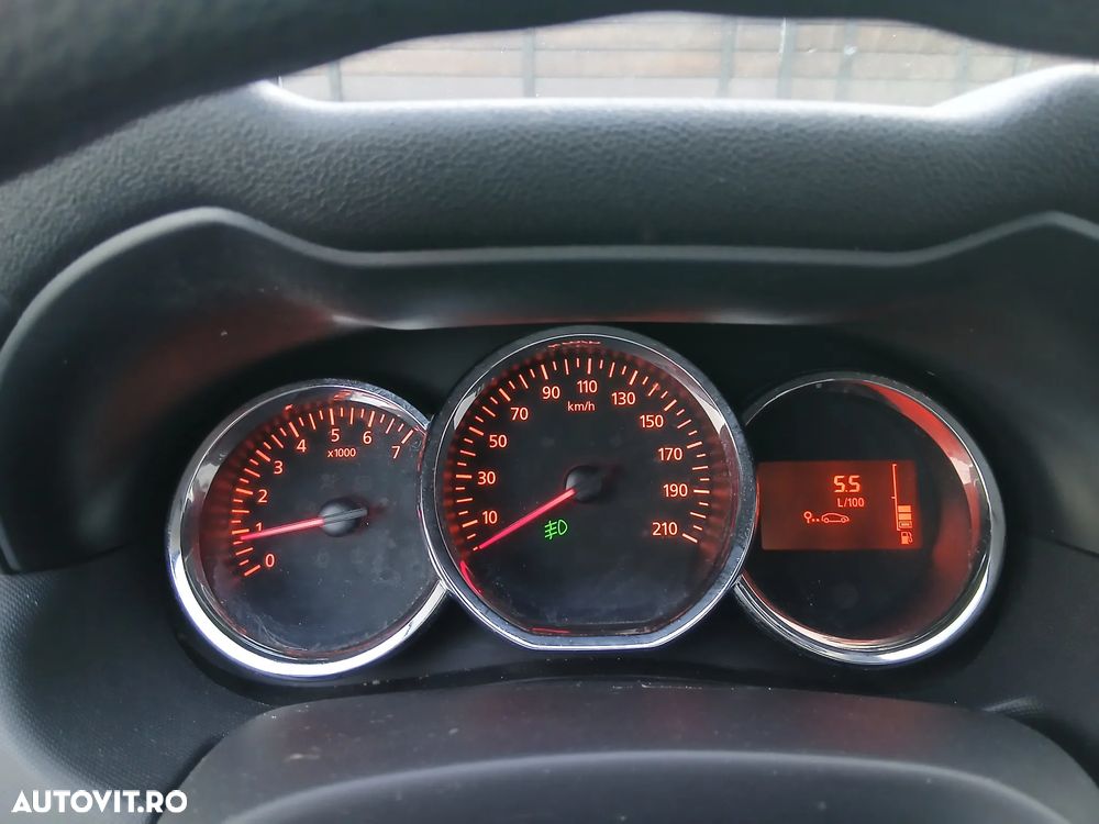 Dacia Duster 1.5 dCi 4x2 Prestige - 9