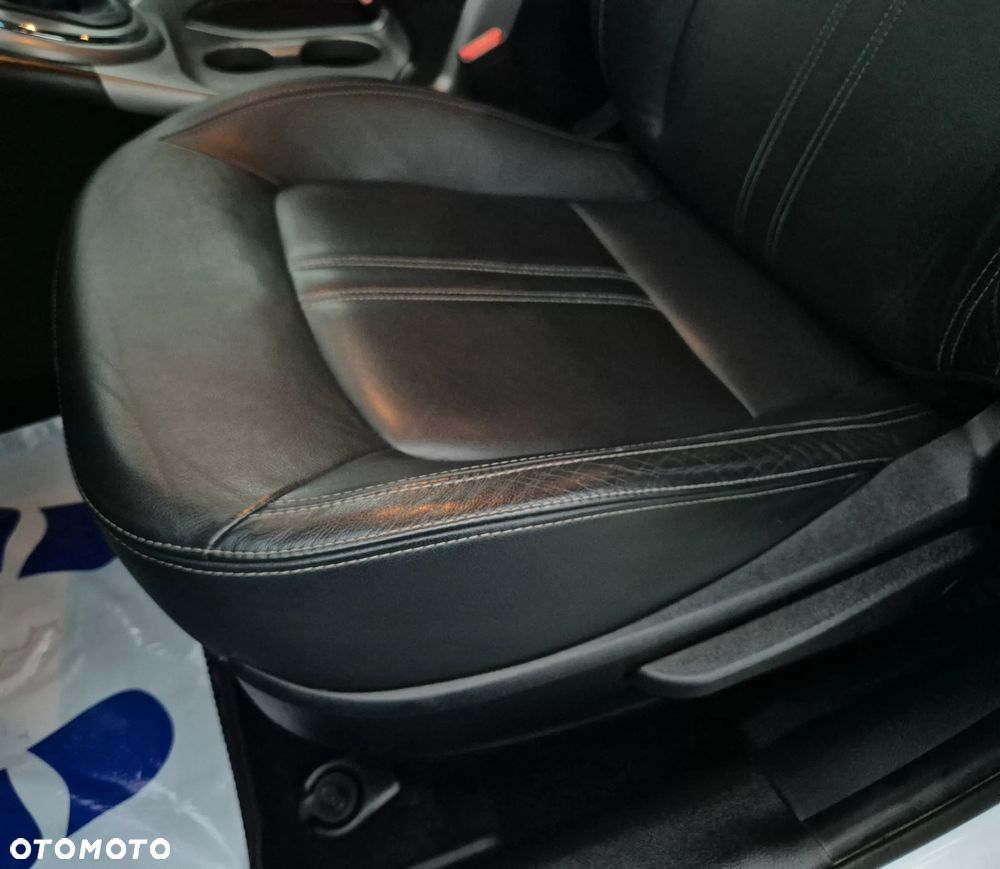 Kia Sportage 1.7 CRDI XL 2WD - 14