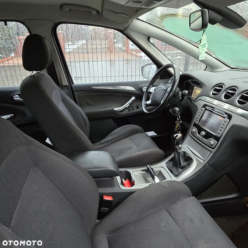 Ford S-Max 2.0 Titanium - 9