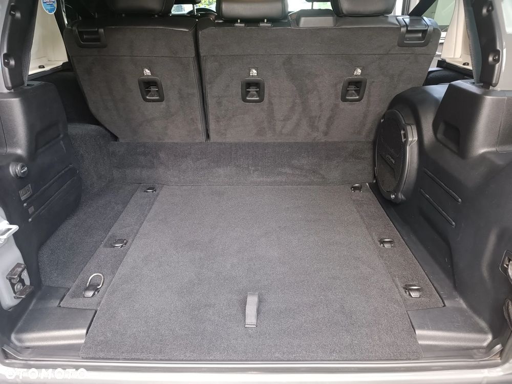 Jeep Wrangler Unlimited 2.0 Turbo PHEV 4xe Sahara - 15