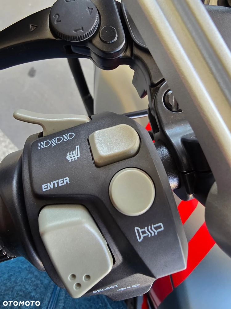 QJMOTOR SRT 600SX - 27