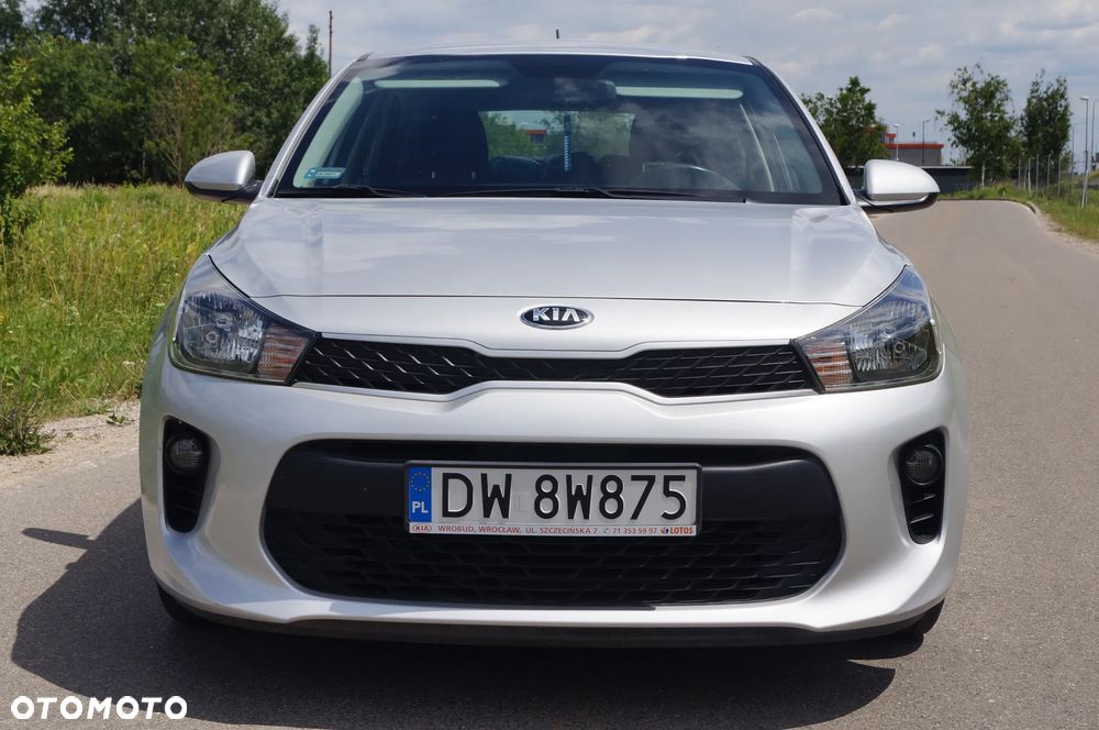 Kia Rio 1.2 L - 17