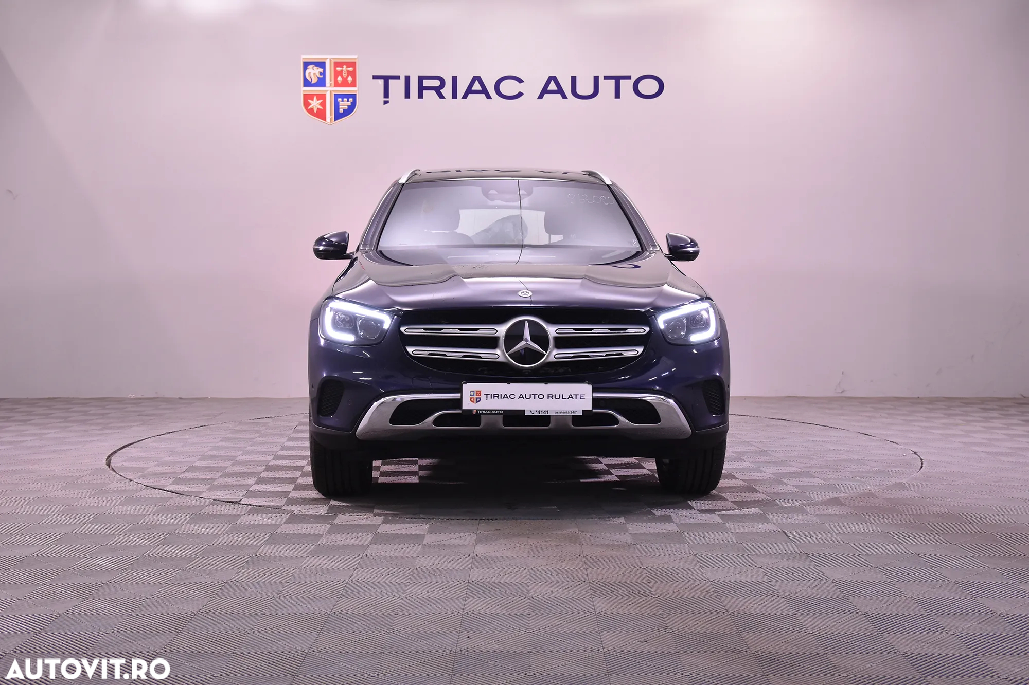 Mercedes-Benz GLC 300 e 4MATIC - 8