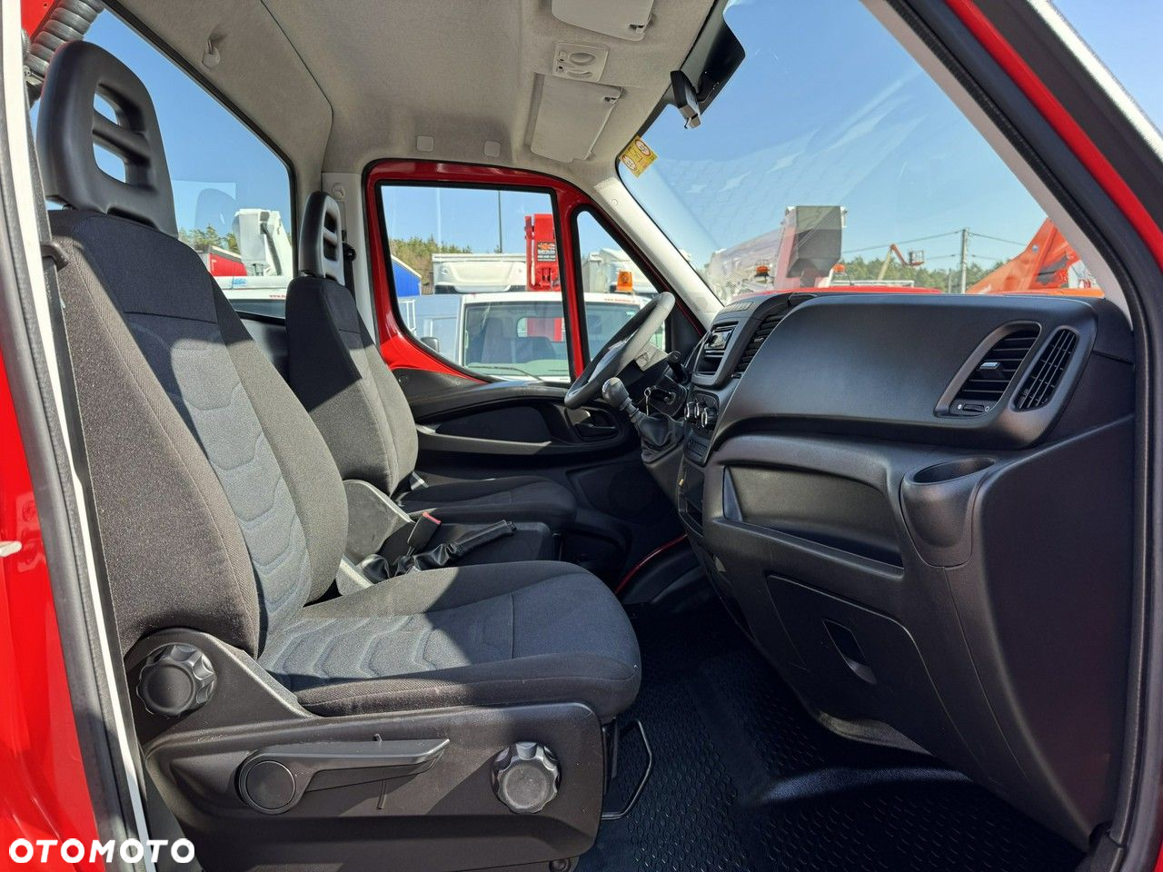 Iveco Daily 35S12 - 28