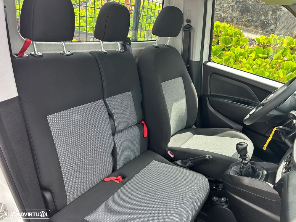 Fiat Doblo Work - Grua - 11