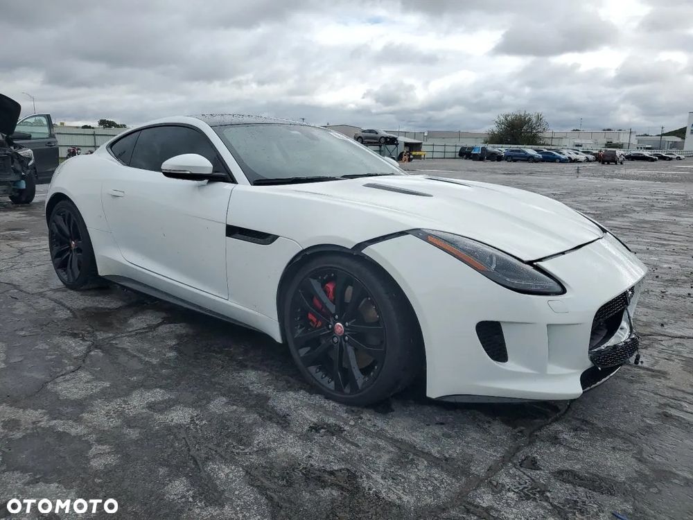 Jaguar F-Type - 1
