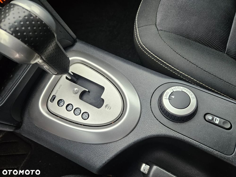 Nissan Qashqai 2.0 dCi 4x4 Acenta Pack - 19