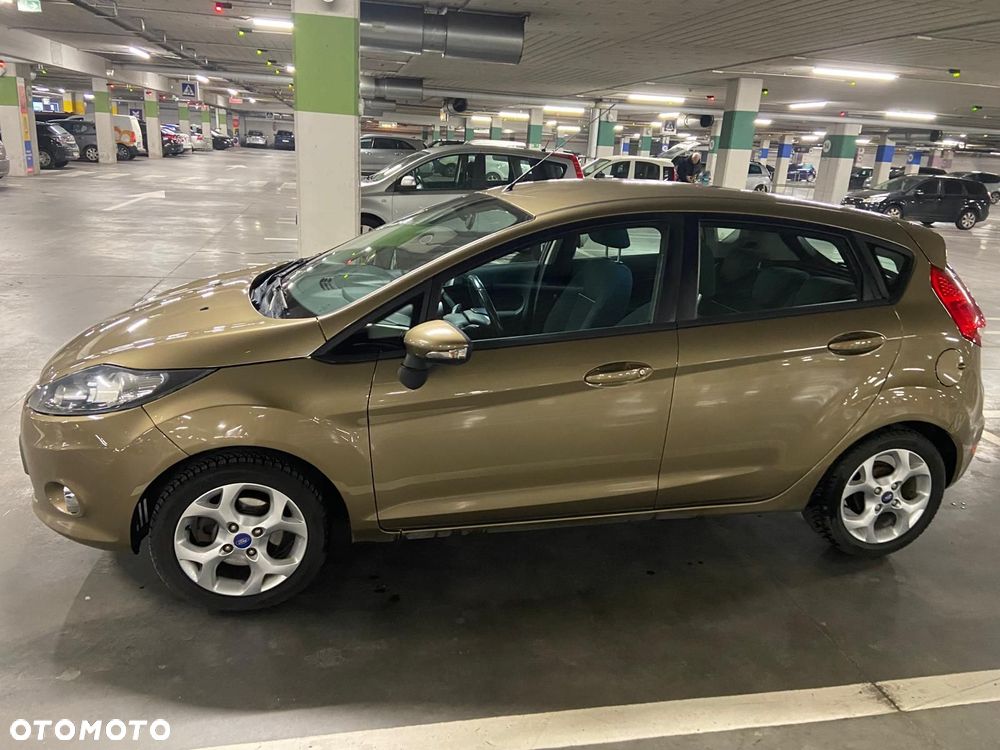 Ford Fiesta 1.4 Gold X - 8
