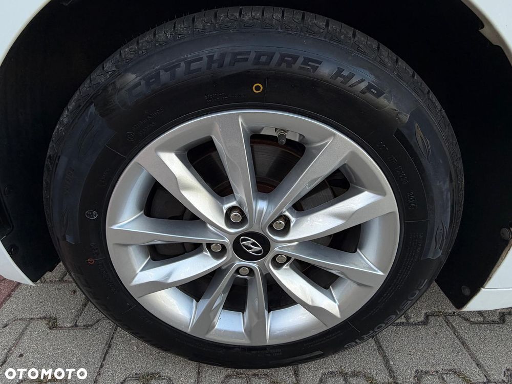 Hyundai i40 Kombi 1.6 Trend - 40