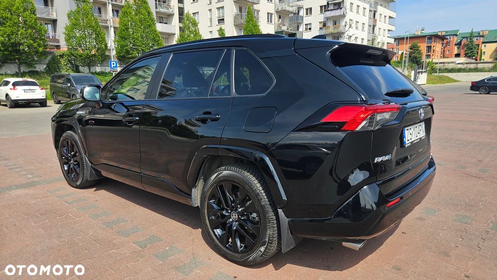 Toyota RAV4 2.5 Hybrid Black Edition by JBL 4x4 - 4