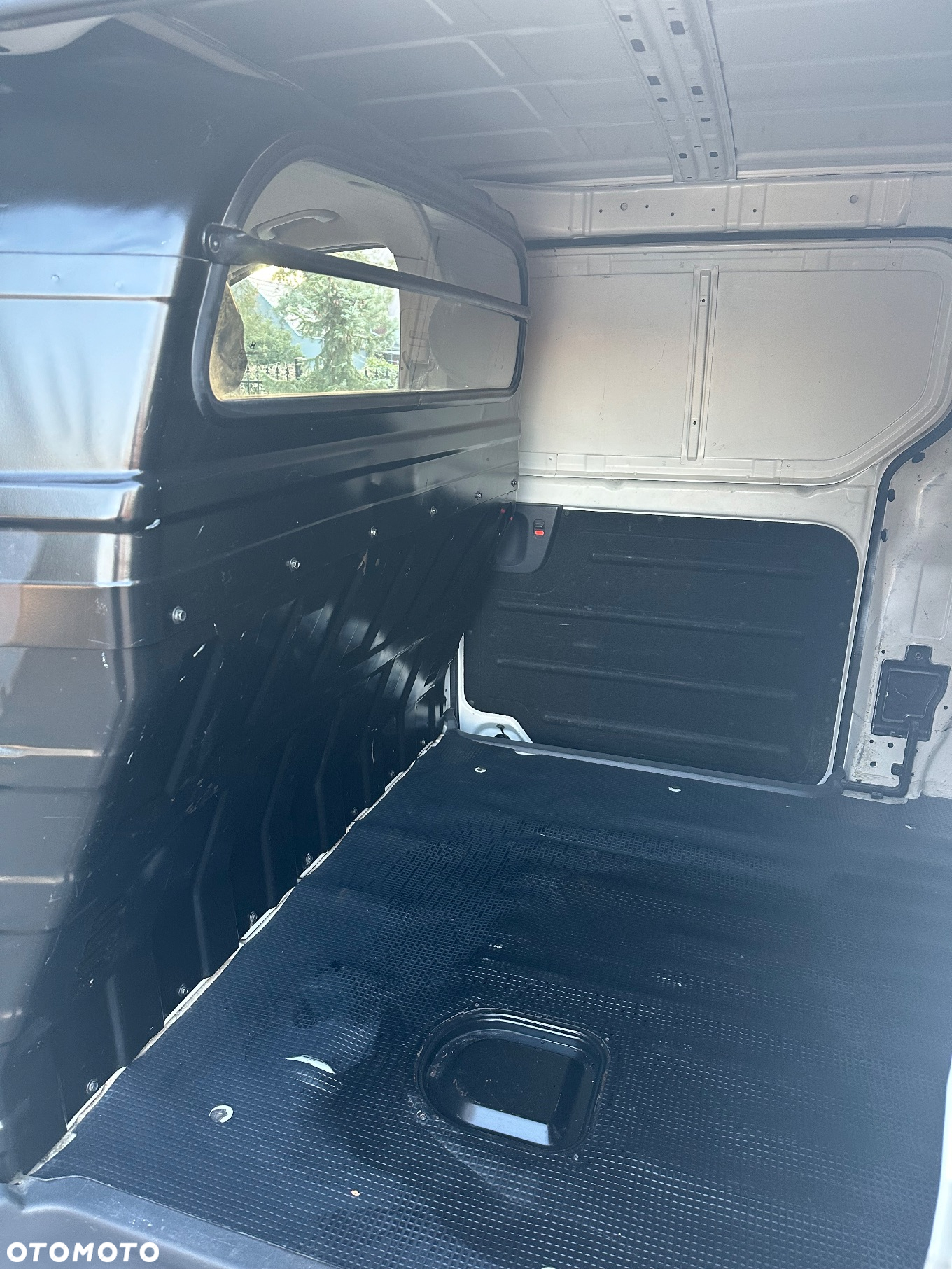 Hyundai H1 - 7