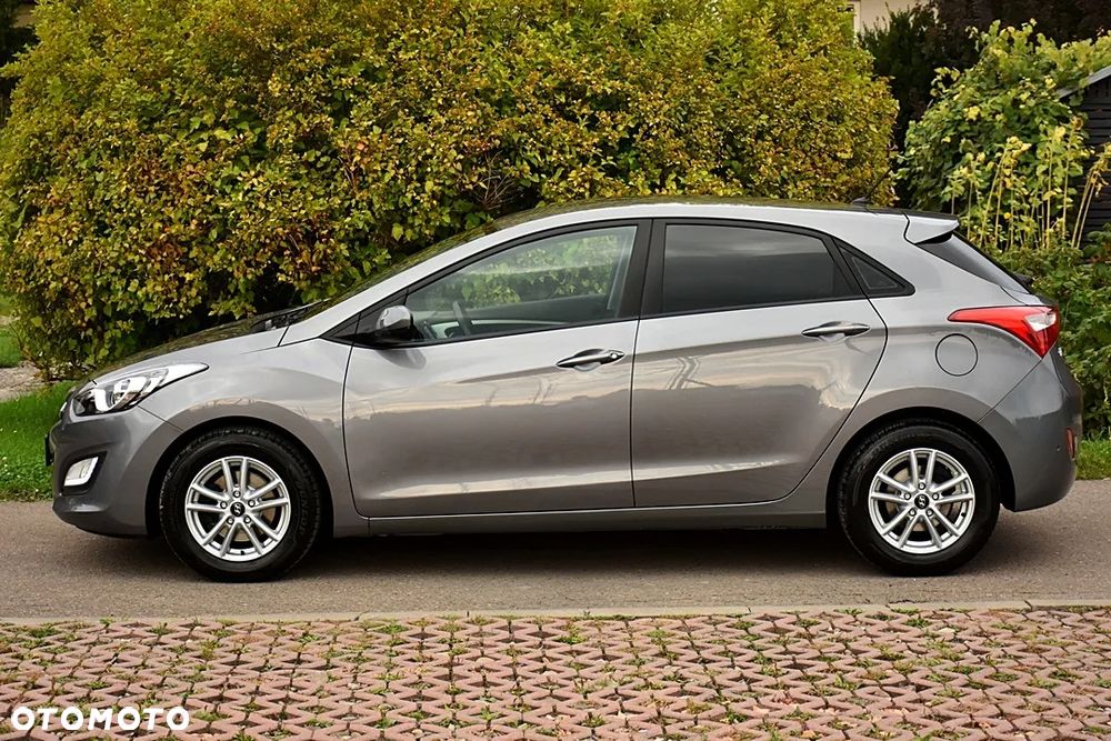 Hyundai i30 1.4 Premium - 13