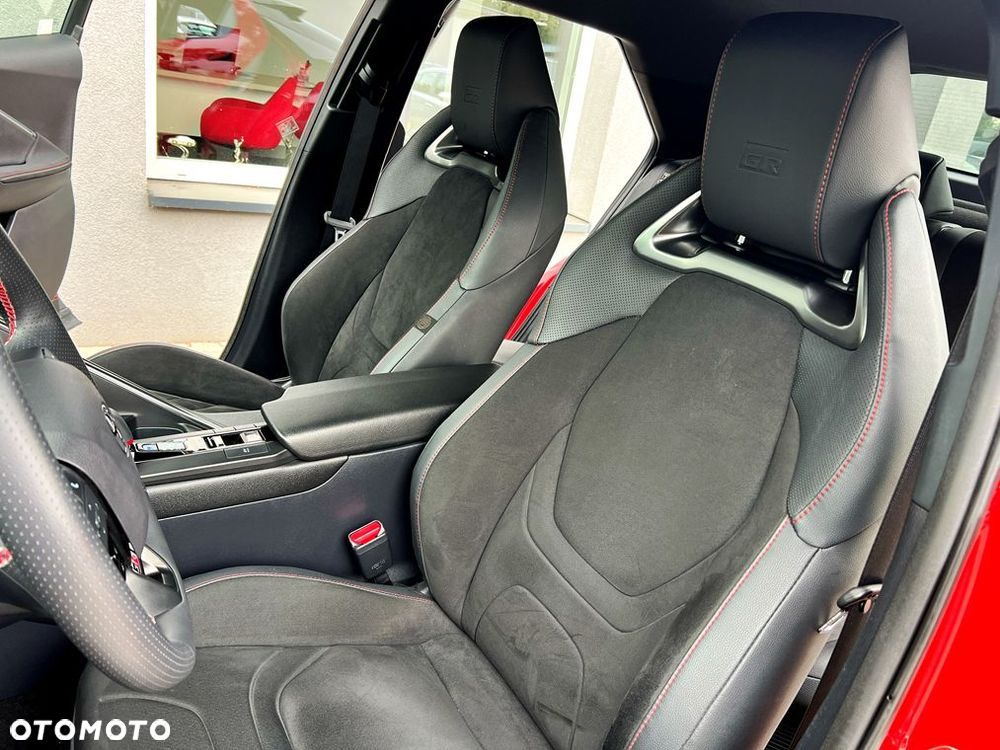 Toyota C-HR 2.0 Hybrid Dynamic Force GR Sport Premiere Edition AWD - 13