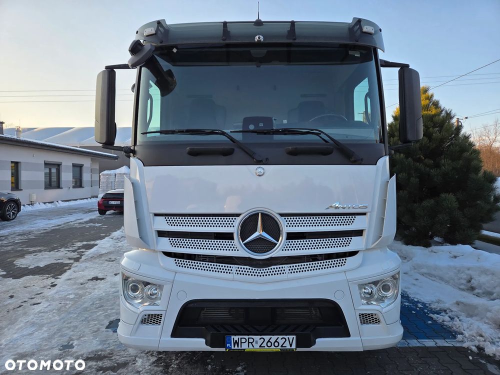 Mercedes-Benz Atego antos 1830 - 36