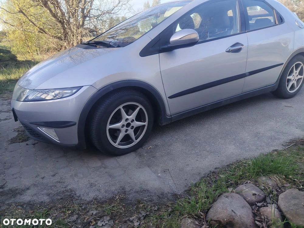 Honda Civic 1.8 Comfort - 4
