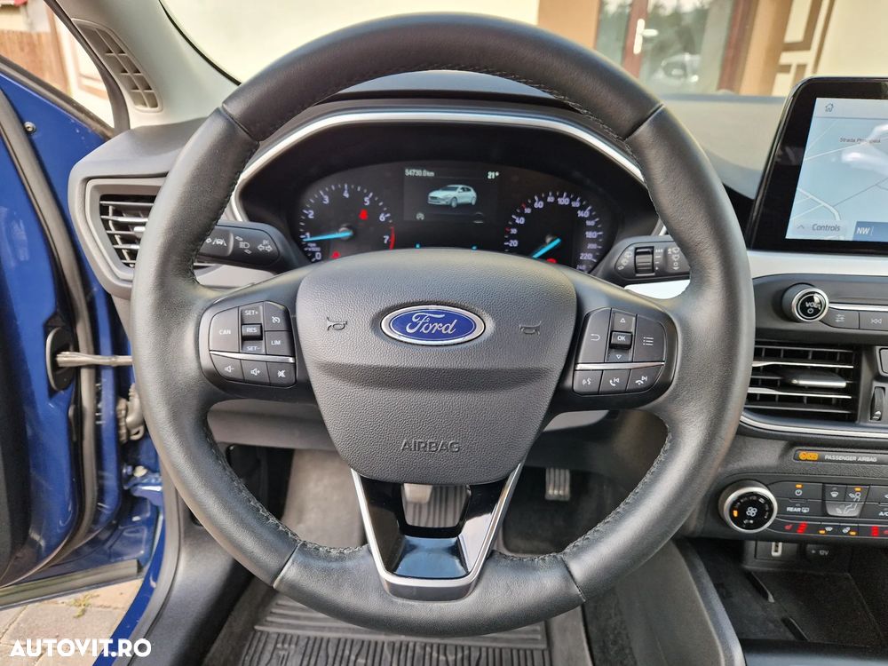 Ford Focus 1.0 EcoBoost Titanium Business - 14