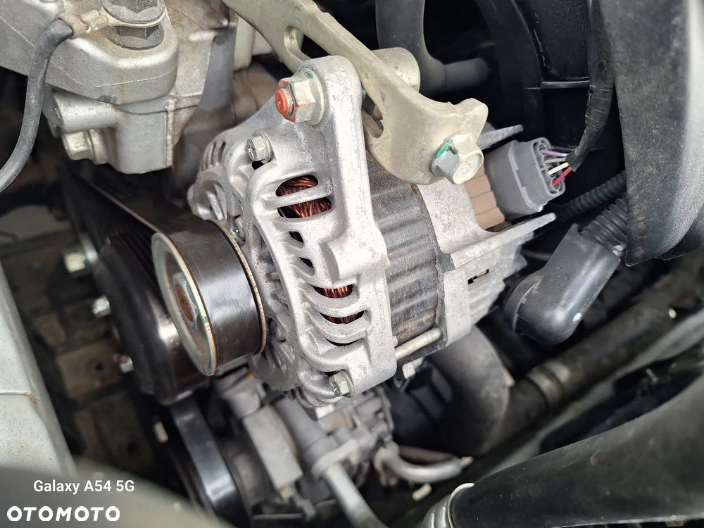 Mitsubishi Lancer 1.6 - 24
