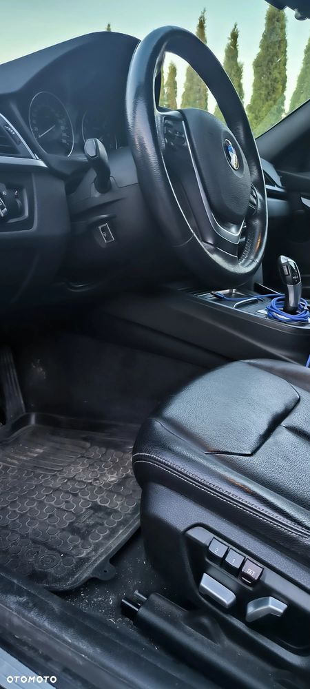 BMW Seria 3 330i GPF xDrive Luxury Line - 4