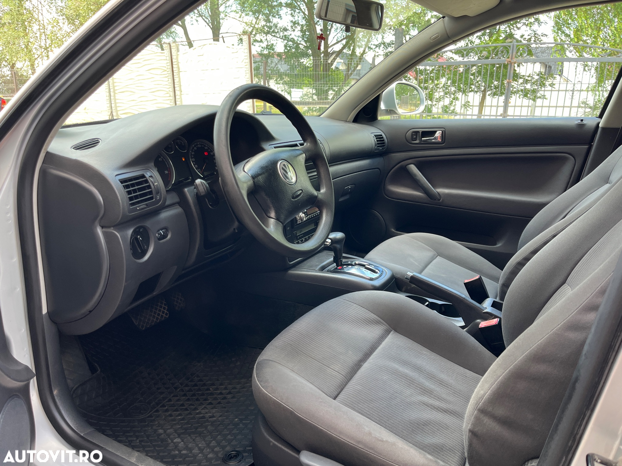 Volkswagen Passat Variant 1.9TDI Trendline Aut - 6